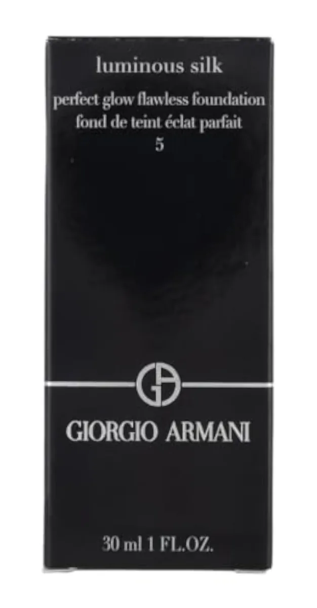 GIORGIO ARMANI Luminous Silk Foundation, 5 Medium Neutral