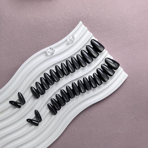 Cat Eye Black Press on Nails Medium Almond