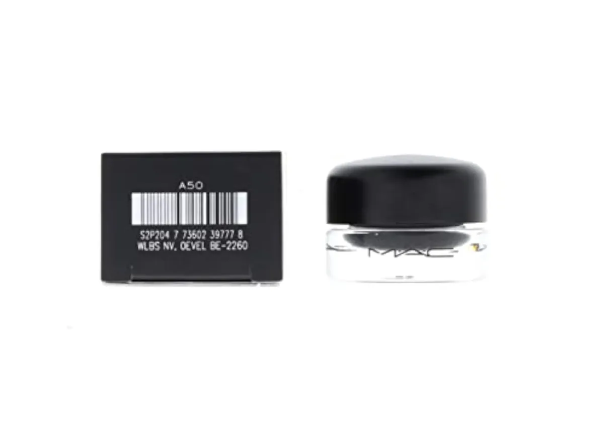 M.A.C. Fluidline Eye Liner Gel Blacktrack, 1 Count