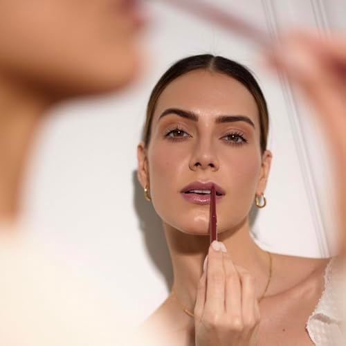 , Retractable Waterproof Lip Liner High Pigmented and Creamy Color Slim Twist Up Smudge Proof Formula with Long Lasting All Day Wear No Sharpener Required, Plum