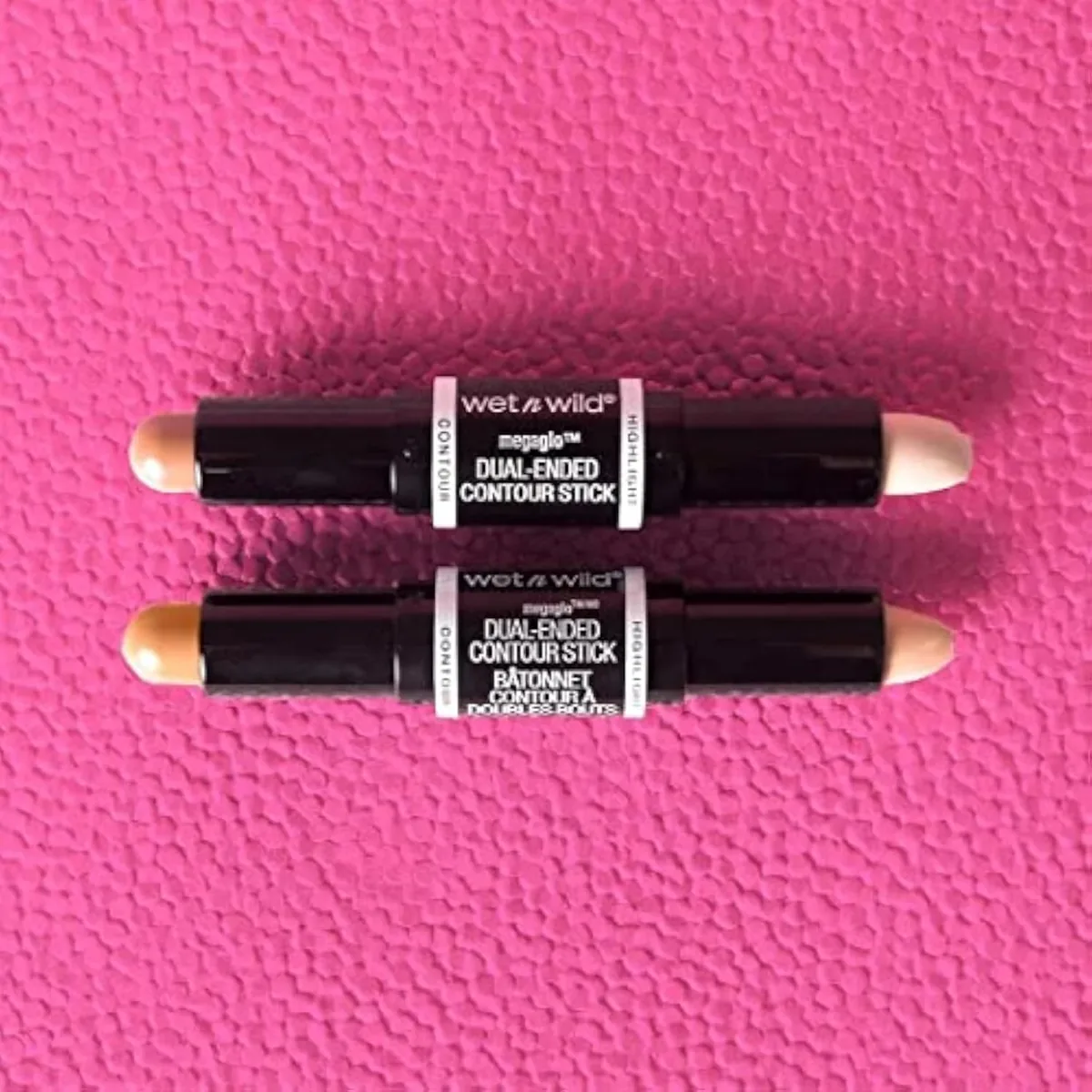 MegaGlo Dual-Ended Contour Stick, Light Medium, Cruelty-Free